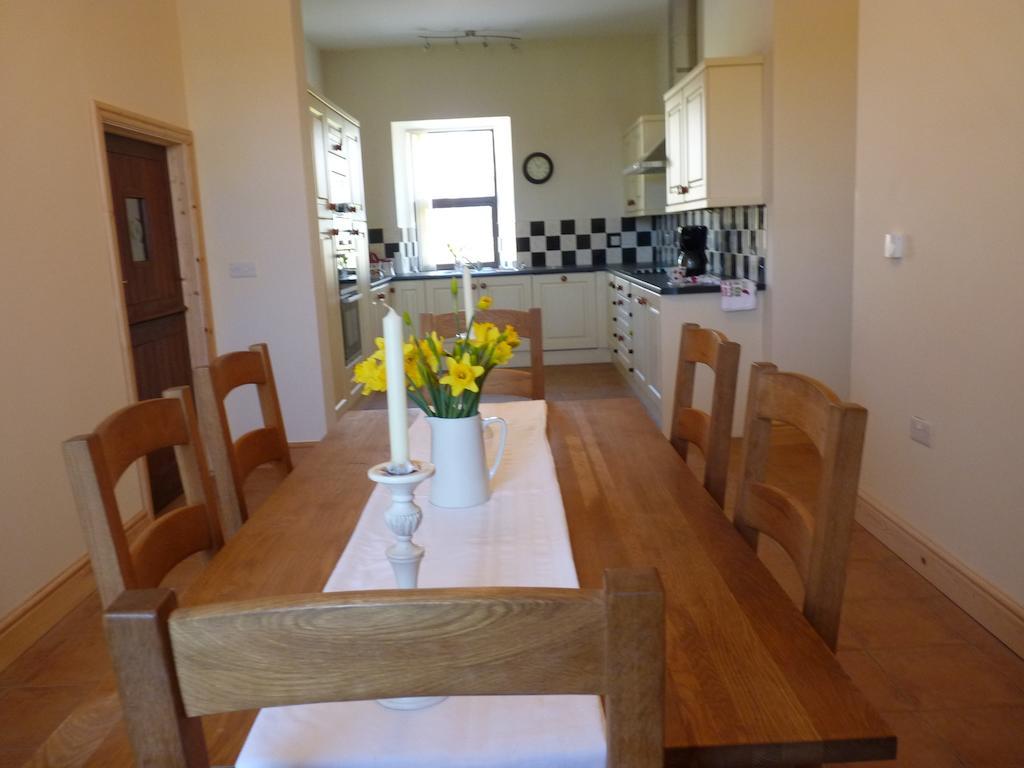 Old Police House Bed and Breakfast Haverfordwest Esterno foto