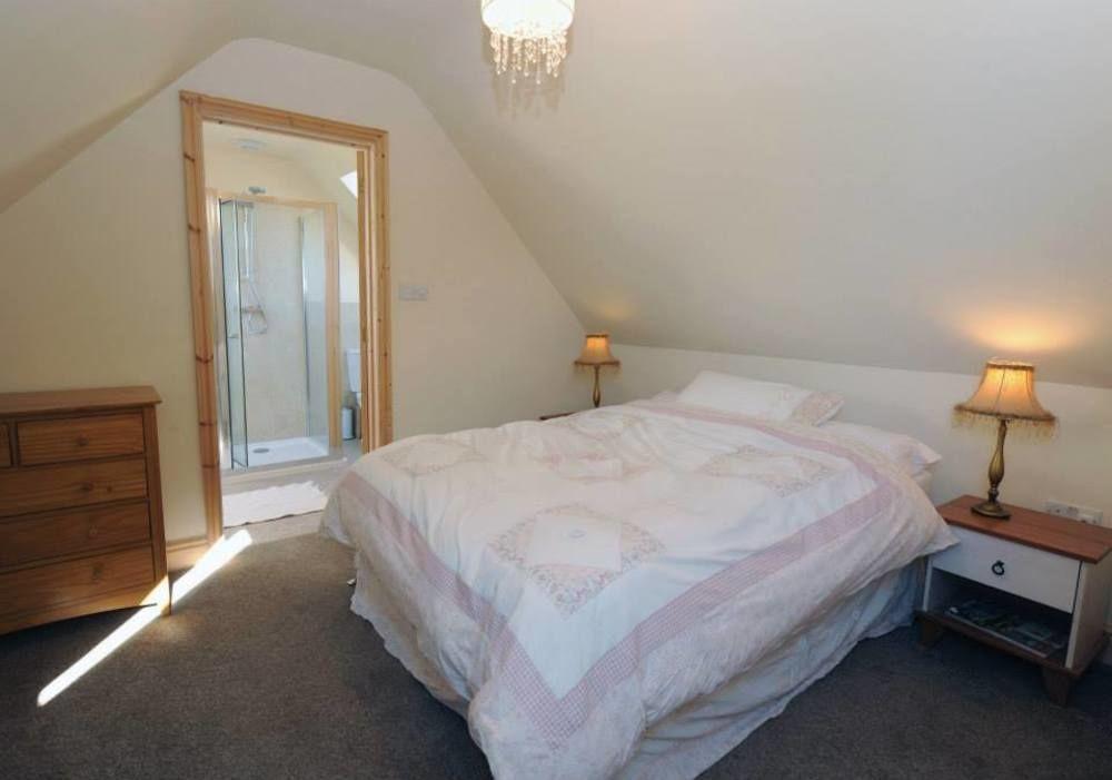 Old Police House Bed and Breakfast Haverfordwest Esterno foto